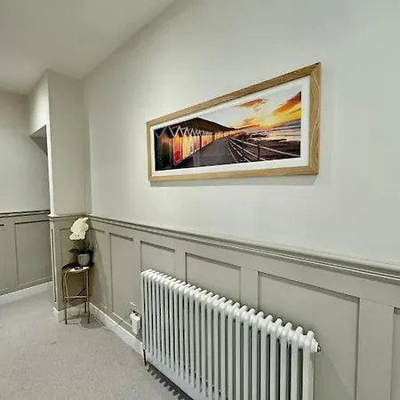 Stylish Near The Centre Of * Harrogate