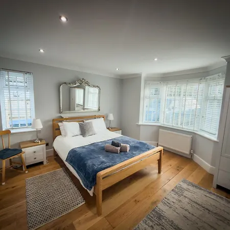 Lägenhet Stylish Near The Centre Of *